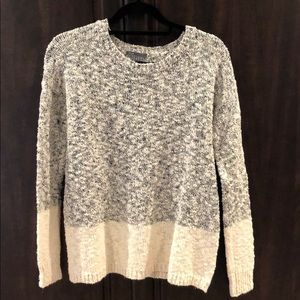 Like new Vince knit sweater